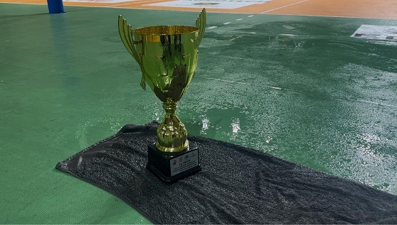 Διακόπηκε το διεθνές τουρνουά βόλεϊ, πλημμύρισε το κλειστό της Ορεστιάδας.